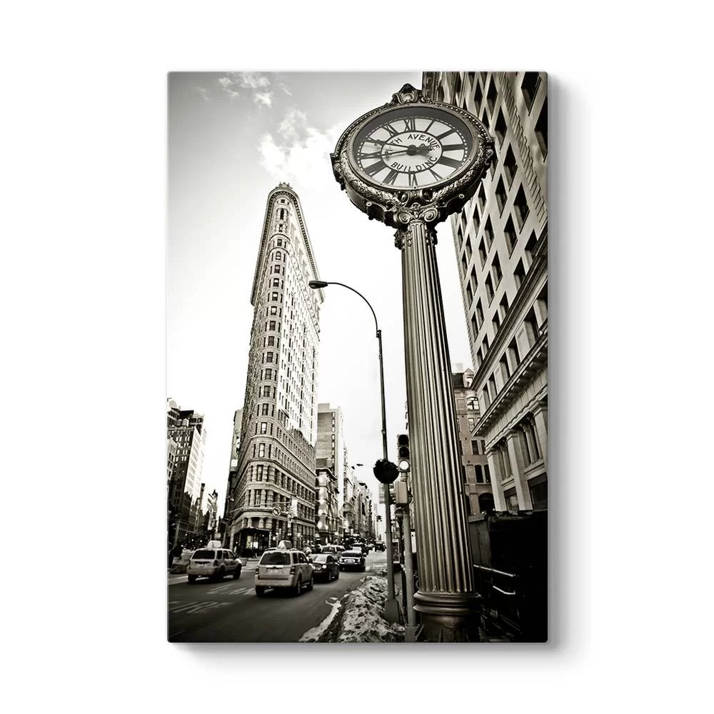 Fifth Avenue Building Tablosu - Model 2